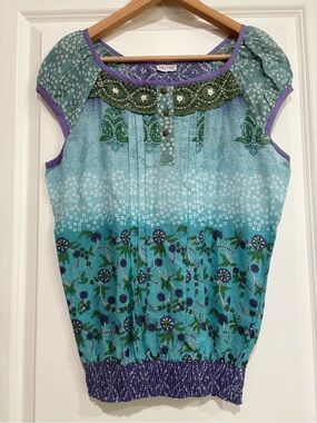 Funky People Boho Beaded Crochet Yoke Top Ombré Floral Size M, NWOT (Never worn)